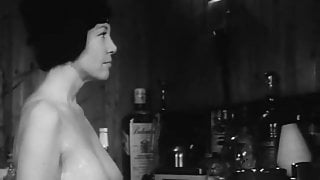 Nasty crunk Brunette is so Smooth (1960s Vintage)